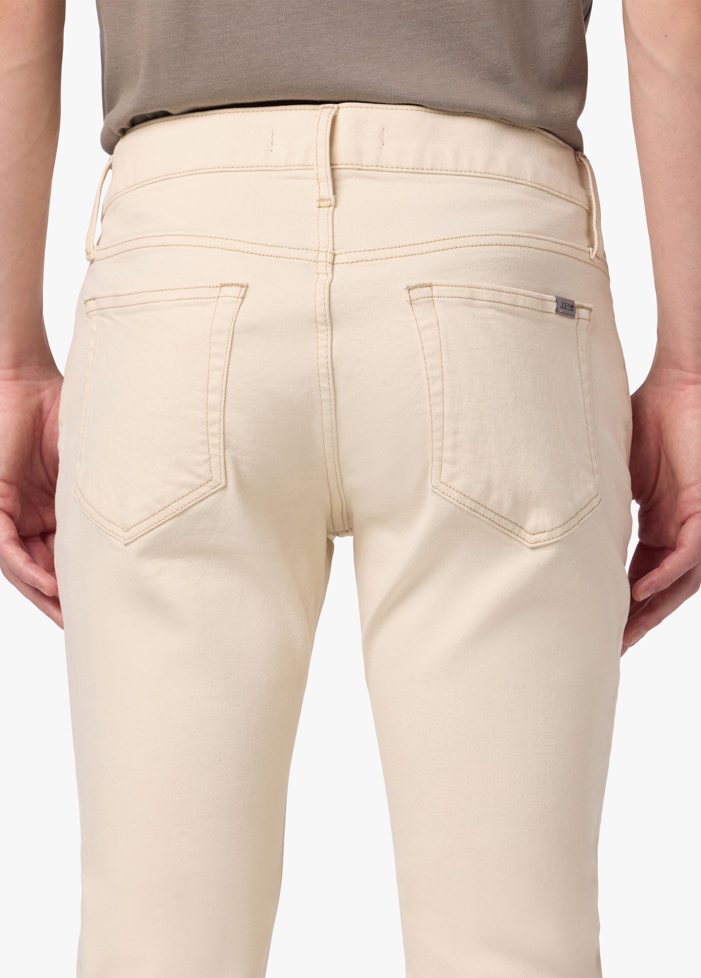 THE SLIM FIT