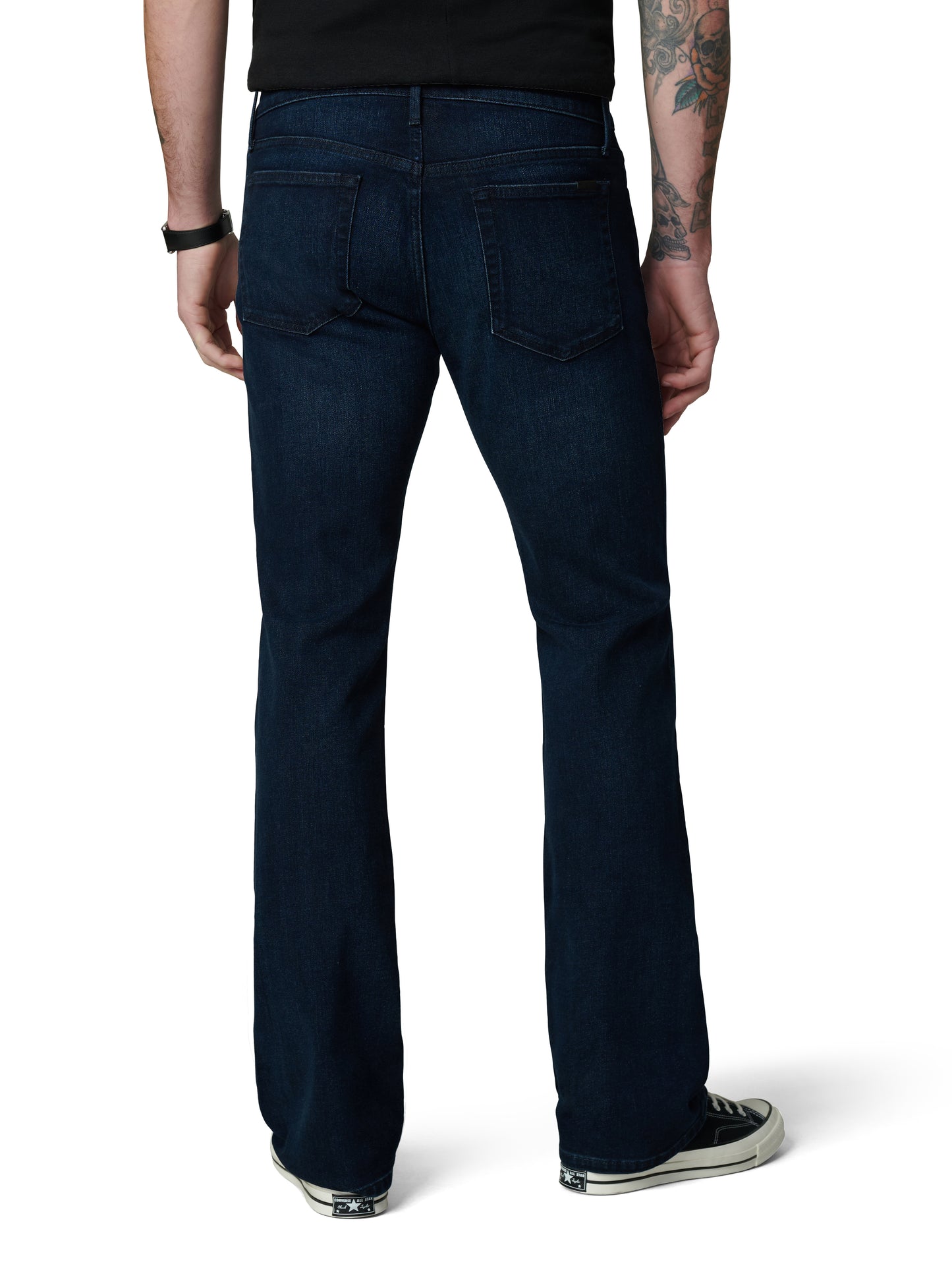 THE BOOTCUT