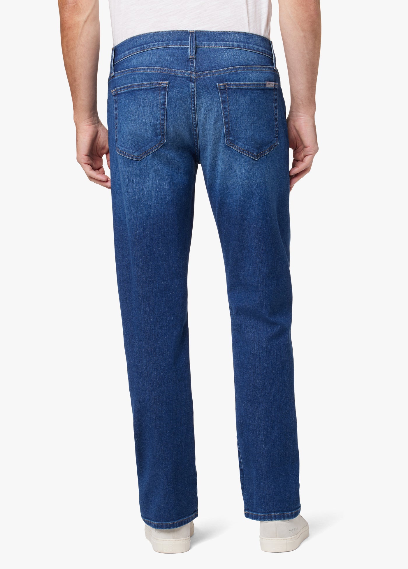 THE CLASSIC 32" INSEAM