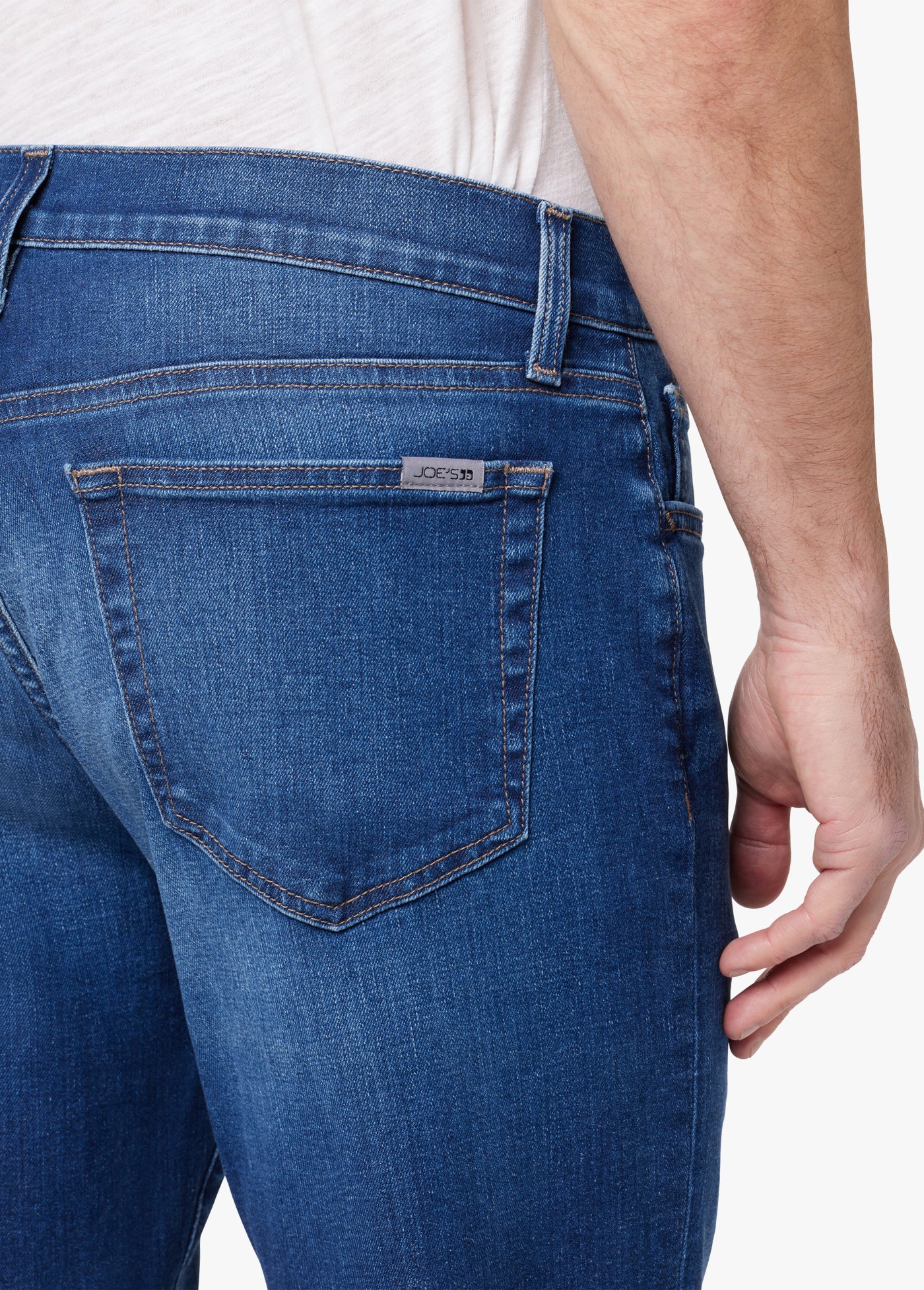 THE CLASSIC 32" INSEAM