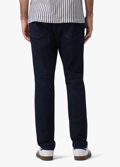 THE SLIM FIT