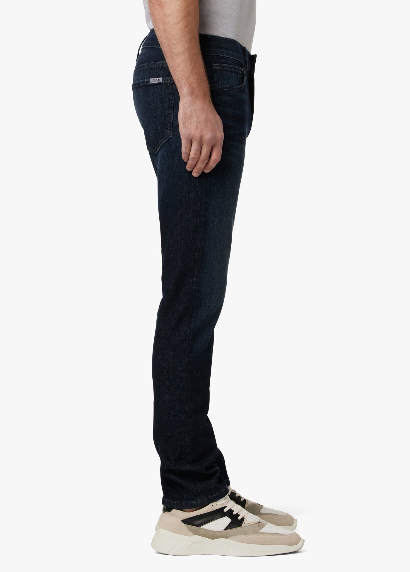 THE SLIM FIT 32 INSEAM