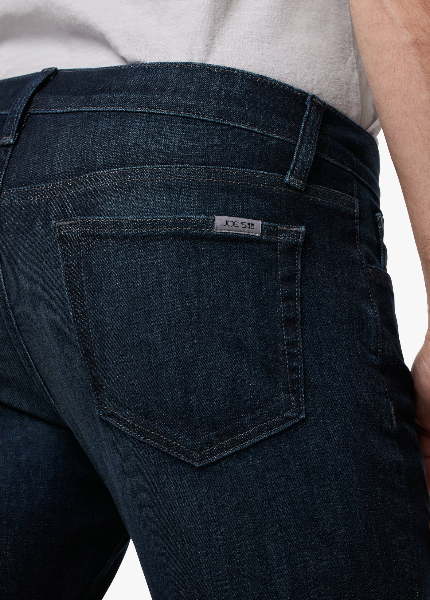 THE SLIM FIT 32 INSEAM