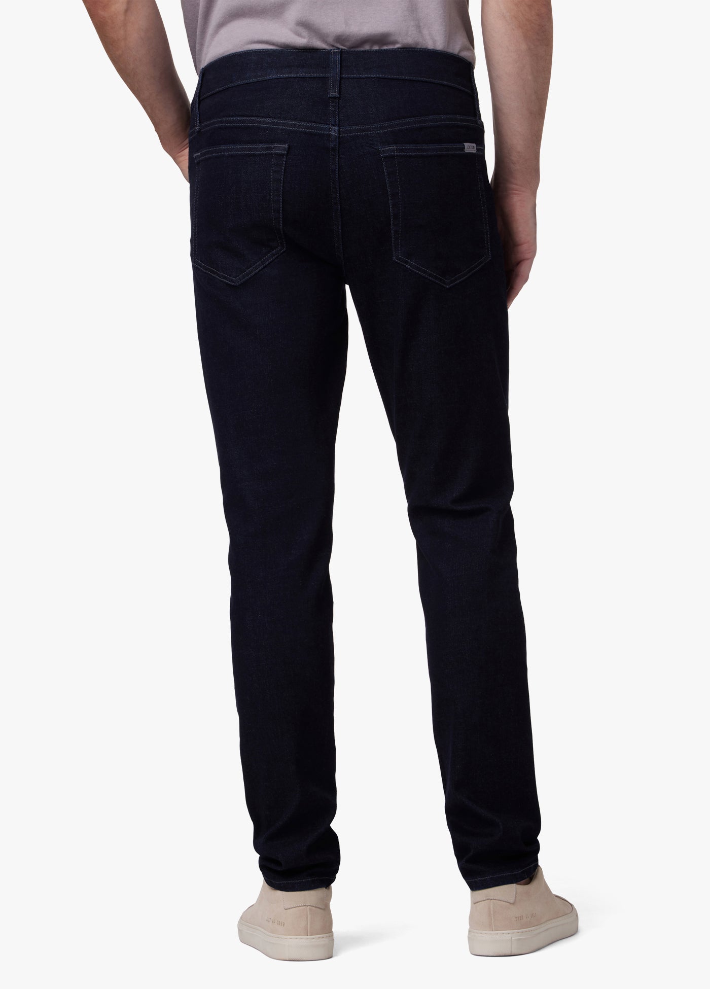 THE TAPERED SLIM 32" INSEAM