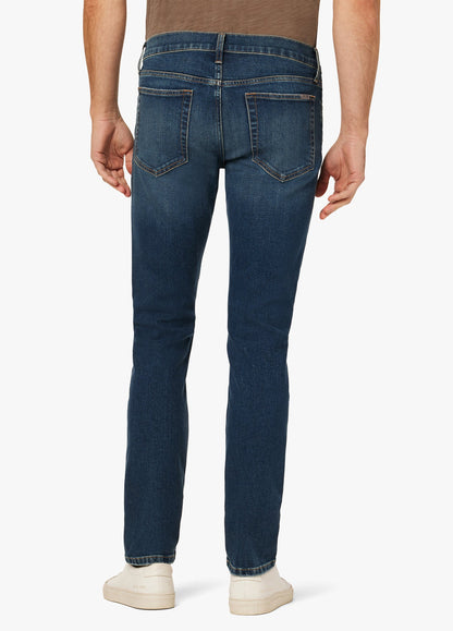 THE SLIM FIT 32