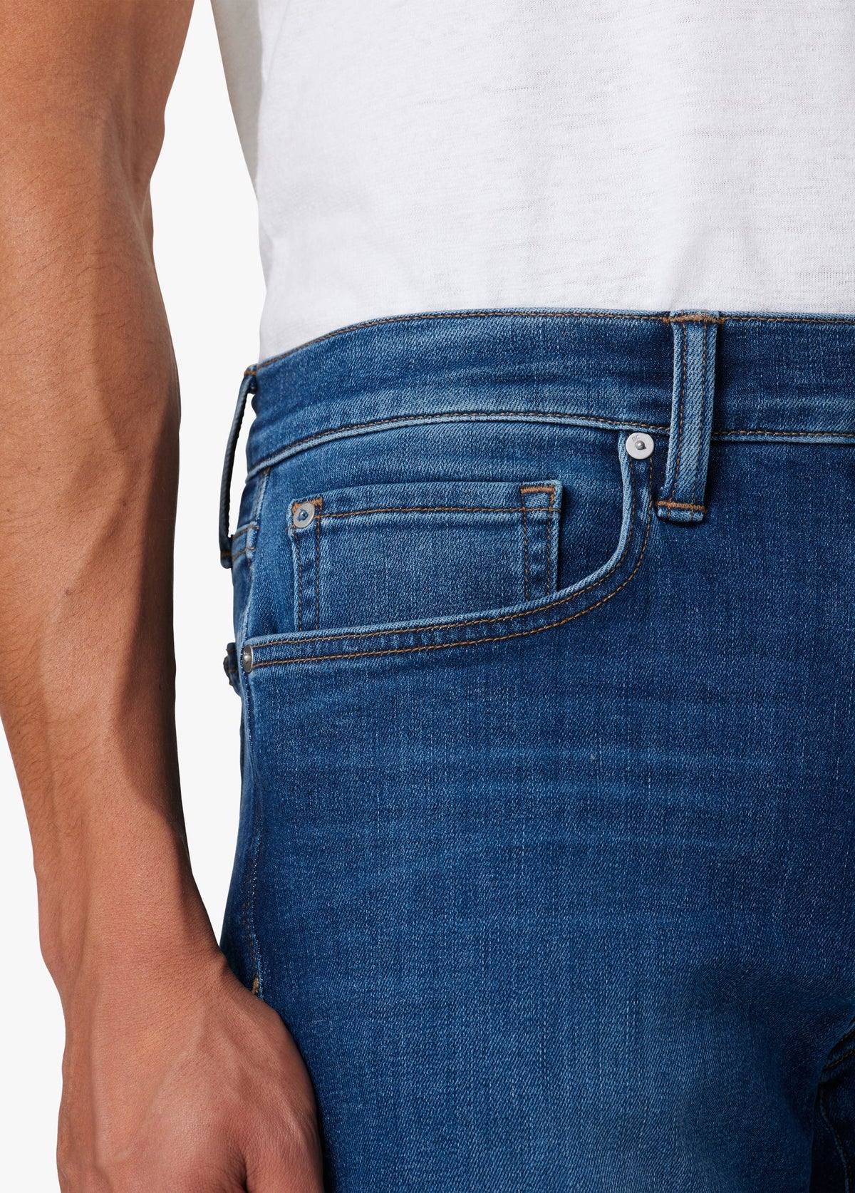 THE CLASSIC 32 INSEAM